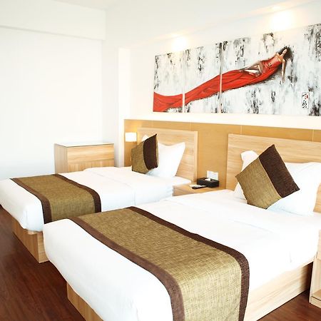 Oyo8001 Tiandi Hotel Σενζέν Εξωτερικό φωτογραφία
