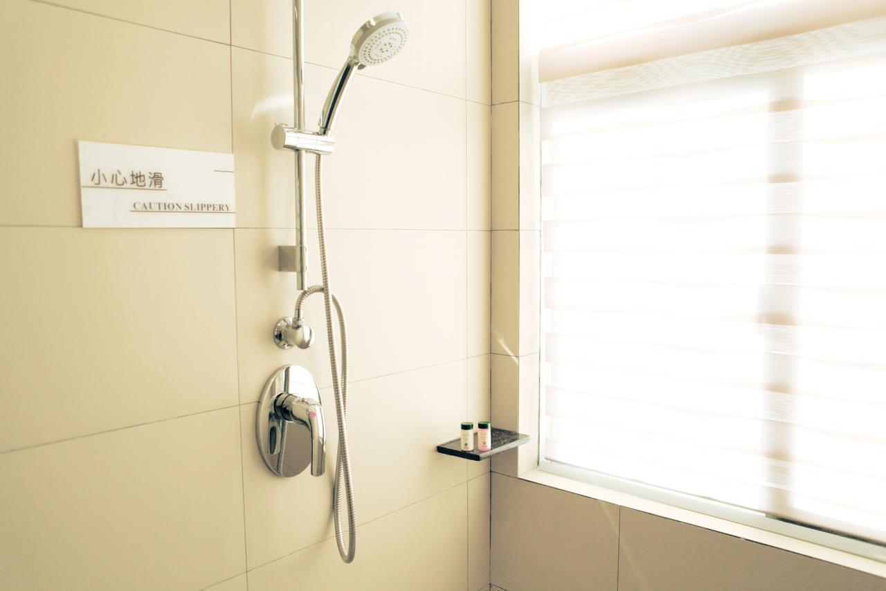 Oyo8001 Tiandi Hotel Σενζέν Εξωτερικό φωτογραφία