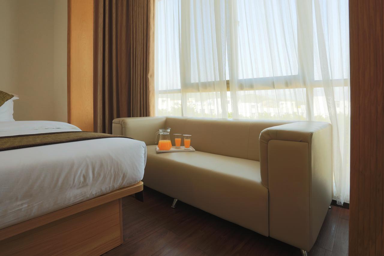 Oyo8001 Tiandi Hotel Σενζέν Εξωτερικό φωτογραφία