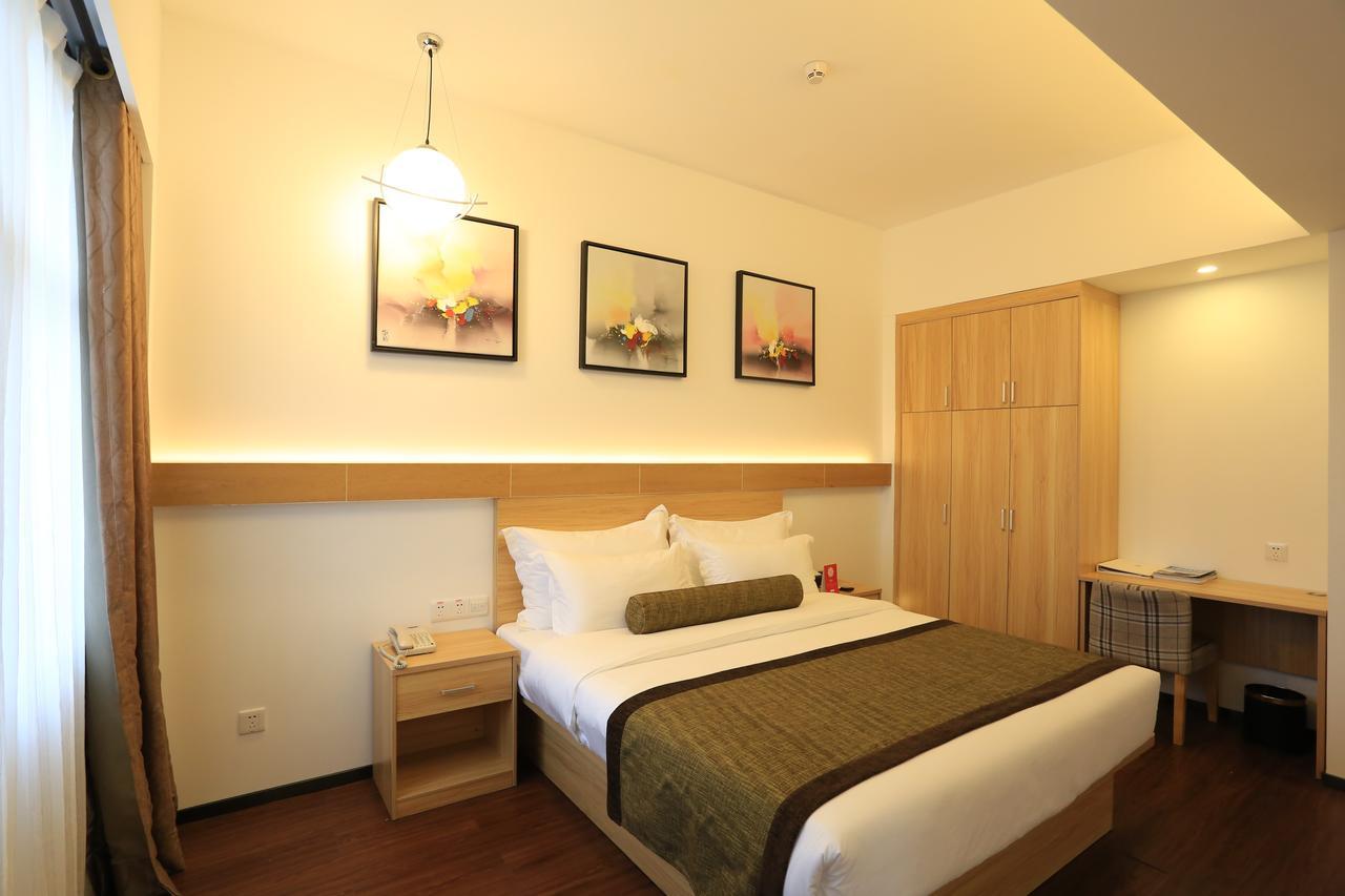 Oyo8001 Tiandi Hotel Σενζέν Εξωτερικό φωτογραφία