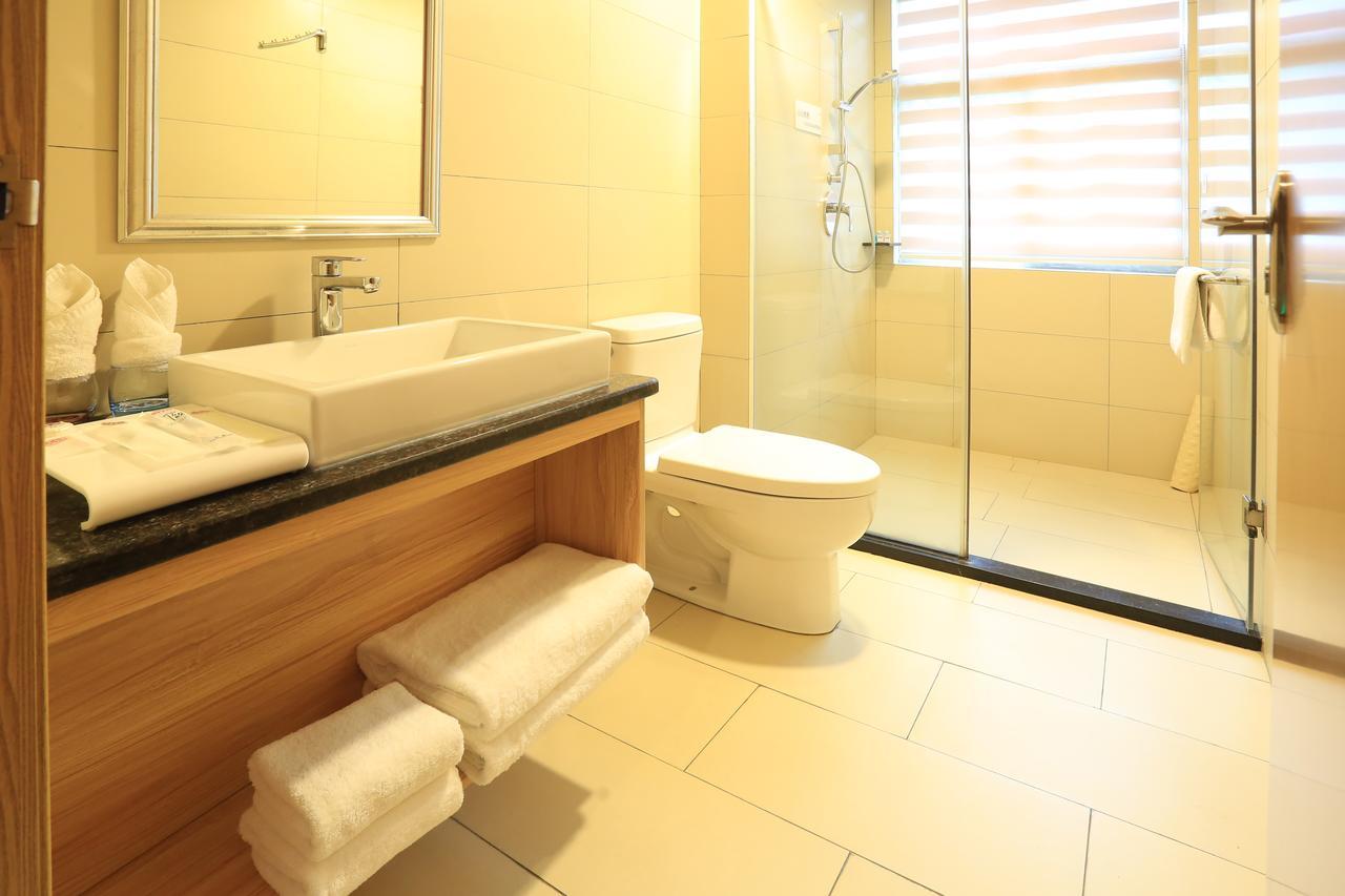 Oyo8001 Tiandi Hotel Σενζέν Εξωτερικό φωτογραφία