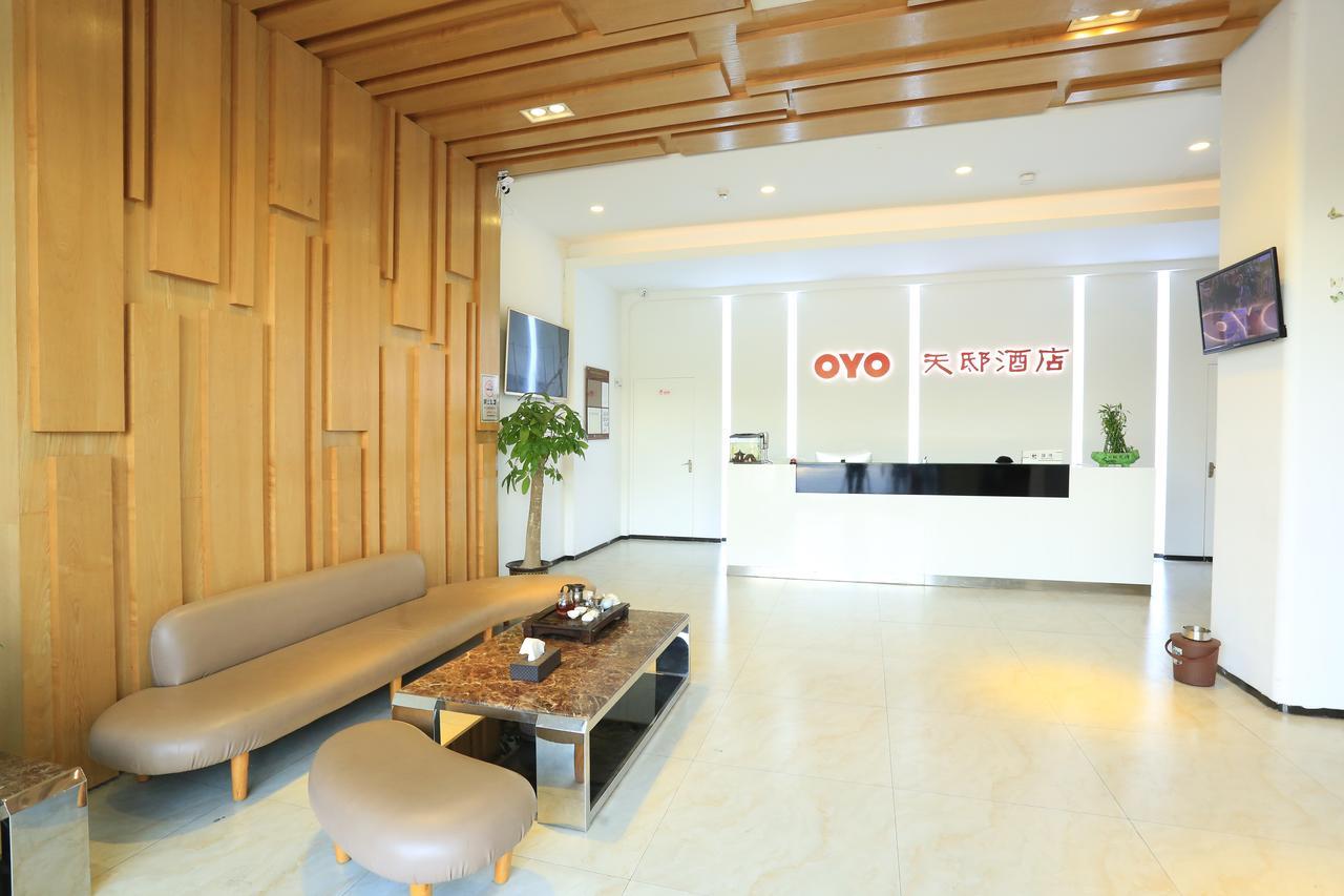 Oyo8001 Tiandi Hotel Σενζέν Εξωτερικό φωτογραφία